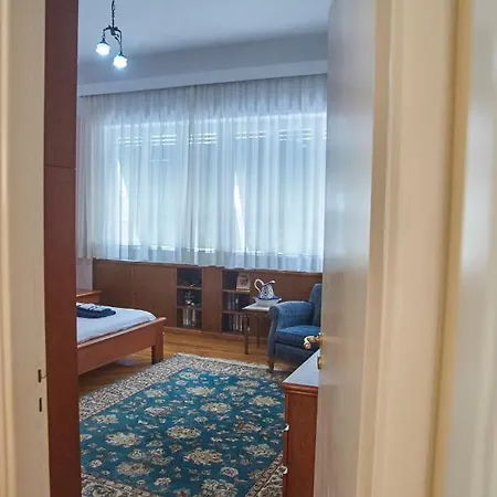 Two + Private Bath+terrace-top Acropolis Location Athen