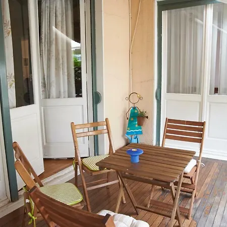 Two + Private Bath+terrace-top Acropolis Location * Athens
